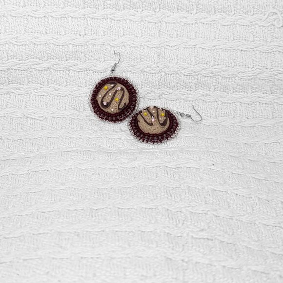 Chocolate Scoop Foodie Earrings - Picture 2 of 3